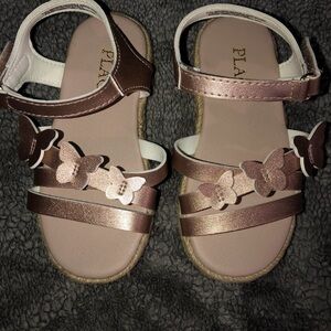 The Children’s place Kids' Butterfly Sandals - Metallic Pink